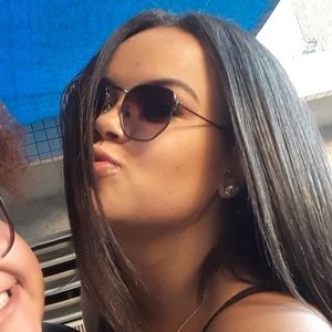 Meet your Posher, Bruna